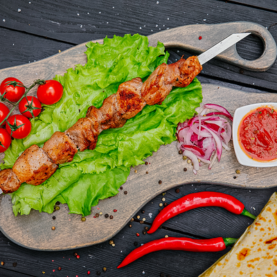 Шашлык из cвинoй шеи в УГОЛЬ&МЯСО по цене 680 ₽