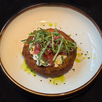 Картофельный оладушек с тунцом в Синица по цене 580 ₽