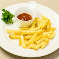 Картофель Фри в Кафе Biscuit