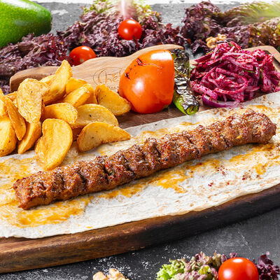 Адана-кебаб в CHEF BURGER Три вокзала Депо по цене 850 ₽