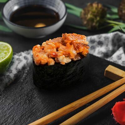 Гункан с угрем острый в Тайфун по цене 299