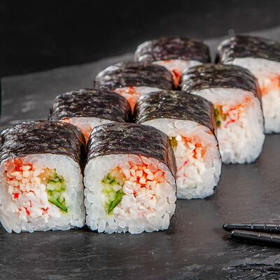 Юкки со снежным крабом и кимчи в Fast Япония Premium Sushi по цене 320 ₽