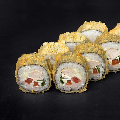 Жареный ролл с курицей в Мафия №1 по цене 439 ₽