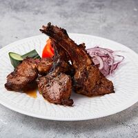 Шашлык из бараньей корейки в Афрасиаб