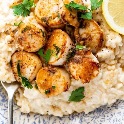 Ризотто с гребешками и королевскими креветками в Бо-Бо по цене 1140 ₽