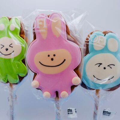 Пряник зайка лабубу в Два зерна по цене 330 ₽