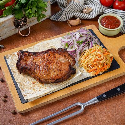 Свиная корейка на углях в СМАК Раменки по цене 970 ₽