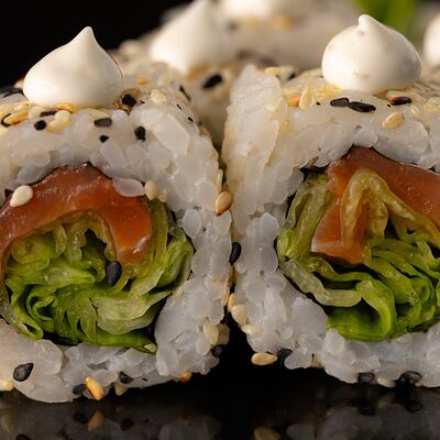 Цезарь с лососемв Il SUSh-ka по цене 539 ₽