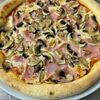 Пицца Ветчина и грибы в Pizza Amore по цене 440