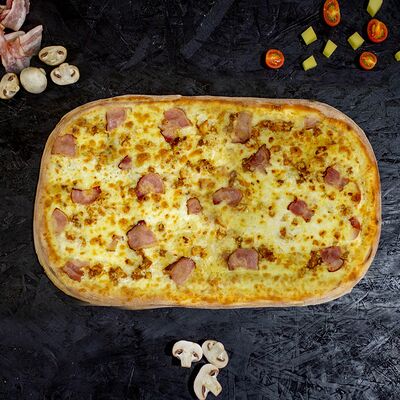 Карбонара пол метра в EPIC PIZZA по цене 1080 ₽