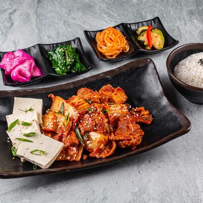 Кимчи жареное с мясом в Soul Seoul по цене 550