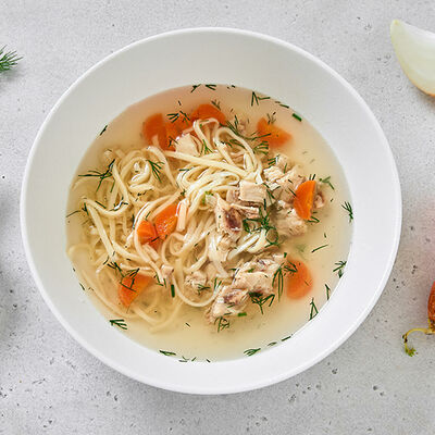 Суп-лапша куриная в Штолле по цене 189 ₽