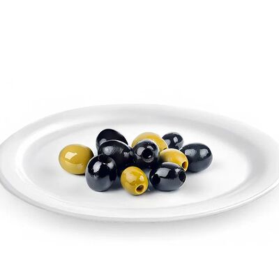 Маслины и оливки в Монте-Карло по цене 230 ₽