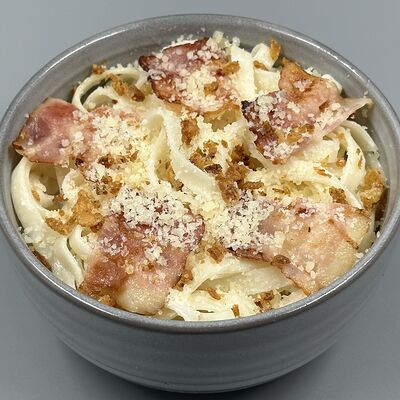 Wok Карбонара в Avokado sushibar по цене 435 ₽