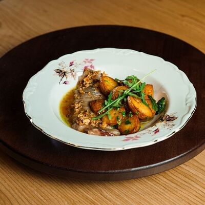 Сельдь в медово-горчичном соусе с картофелем в Спички по цене 530 ₽