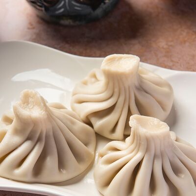 Хинкали с сыром и зеленьюв Шардени по цене 135 ₽