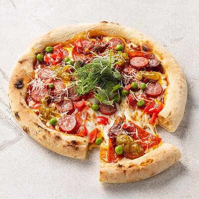 Пицца по-деревенски в Шоколадница по цене 795 ₽