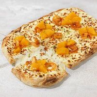 Пицца Манго и креветки в Eazzy Pizza