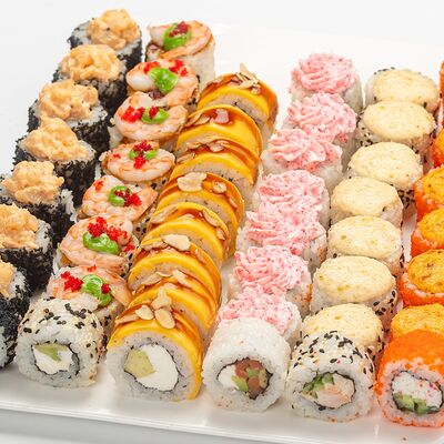 Сет На троих в Аниме по цене 4102 ₽