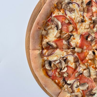 Пицца Том - Ям с курицей 25см в Панда Бистро по цене 621 ₽