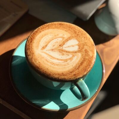 Капучино в БаристаМосква по цене 180 ₽