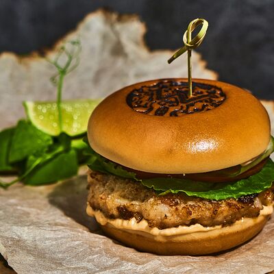 Бургер с креветками и авокадо в Мята signature 2ФР по цене 1300 ₽