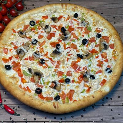 Пицца Венеция в Шашлык тандыр по цене 700 ₽