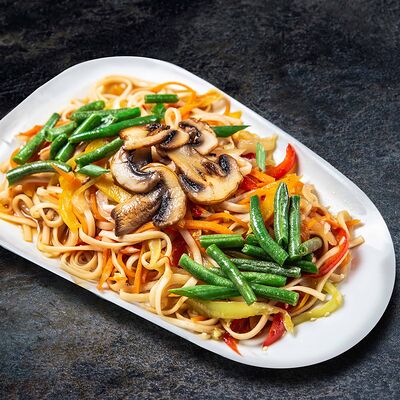 Яки удон с овощами в Вкусно Суши по цене 389