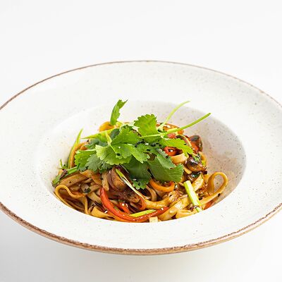 Удон в устричном соусе в Kitchen по цене 520