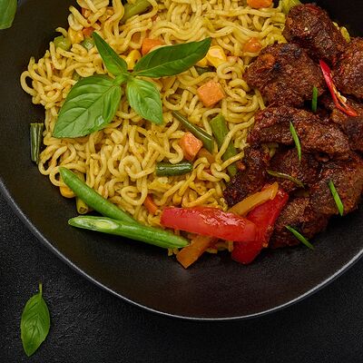 Лапша африканская с говядиной в J-Express PanAfrican Flavours по цене 720 ₽