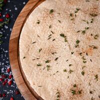 Фокачча с чесноком и розмарином в Domum