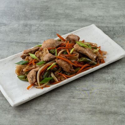 Удон с курицей в ЗАИМБИРЬ по цене 385 ₽