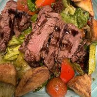 Стейк-салат с телятиной в Chocolate