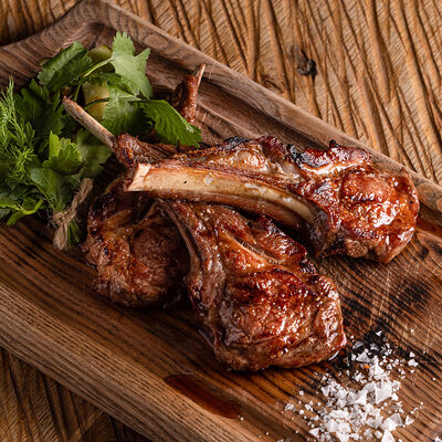 Каре ягнёнка в Горыныч по цене 3120 ₽