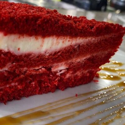 Красный Бархат в Мидийное место по цене 450 ₽