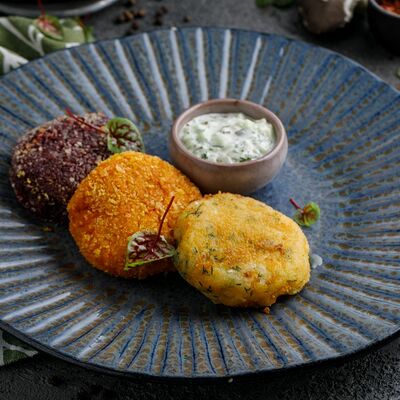 Овощные котлеты в Двор Помидор по цене 370