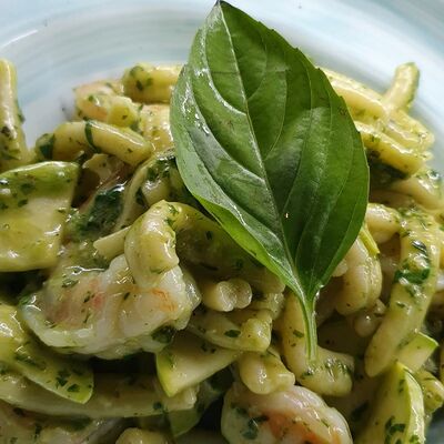 Казаречче с креветками и цукини в Perbacco Italian Restobar по цене 1140 ₽