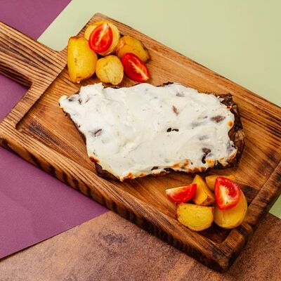 Свиные ребра Блю чиз в Лебовски Пицца и Боулинг по цене 790 ₽