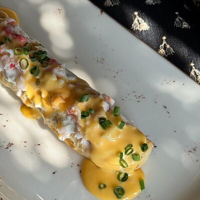 Французский багет с крабом и Страчателлой в MeatBarrique по цене 1800 ₽