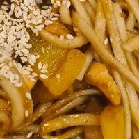 Удон с морепродуктами в Папа еда