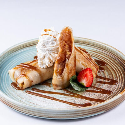 Блинчики с яблоком в Фёст по цене 270 ₽