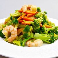 Салат из брокколи с креветками в горчичном соусе в Panda Express