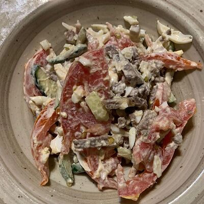 Салат с телятиной в Кинза по цене 525 ₽