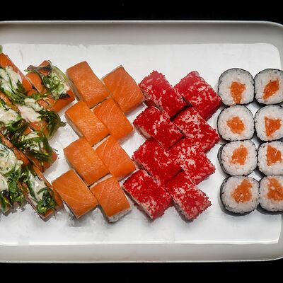 Нежный лососьв Марко пицца по цене 2160 ₽