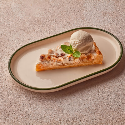 Пирог с яблоком и миндалем в Хачапури Выпечка и Вино по цене 460 ₽