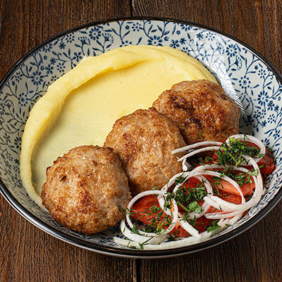 Куриные котлеты в Курагадиван по цене 460