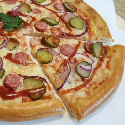 Пицца Баварская в Суши пицца бургер по цене 541 ₽