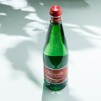 Ferrarelle Sparkling в Кукумбер по цене 590