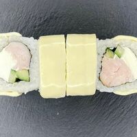 Сырный ролл с курицей в Sushi рай