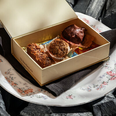 Нижегородские конфетыв Dodici Grill по цене 750 ₽